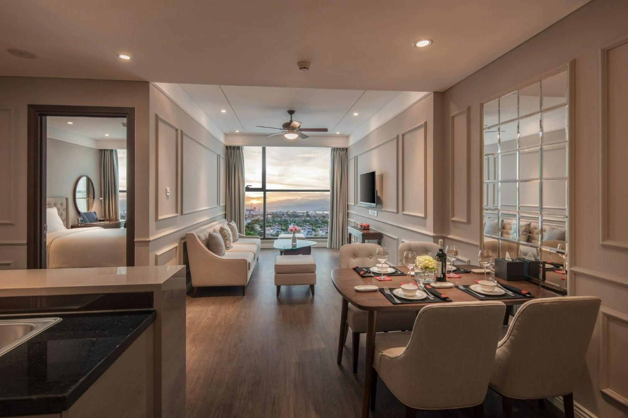 Luxury Apartment - Rooftop Swimming Pool - Beach Front - Hinata Apartment Đà Nẵng Extérieur photo